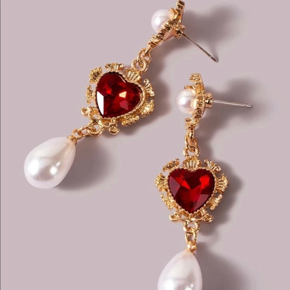 Heart Charm Drop Earrings - Picture 2 of 3